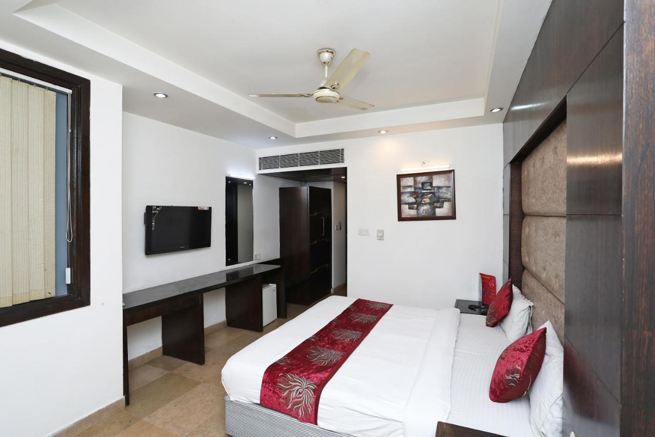 Hotel City Height - Delhi Ncr Id Not Accepted 新德里 外观 照片